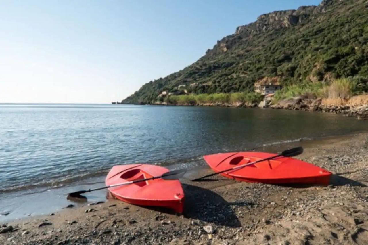 House Just On The Beach -Included 2 Canoe, 2 Bicycles Ravdhoúkha Екстериор снимка